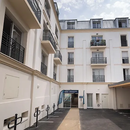 Aparthotel Zenao Le Raincy