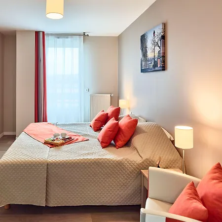Zenao Hotel apartamentowy Le Raincy